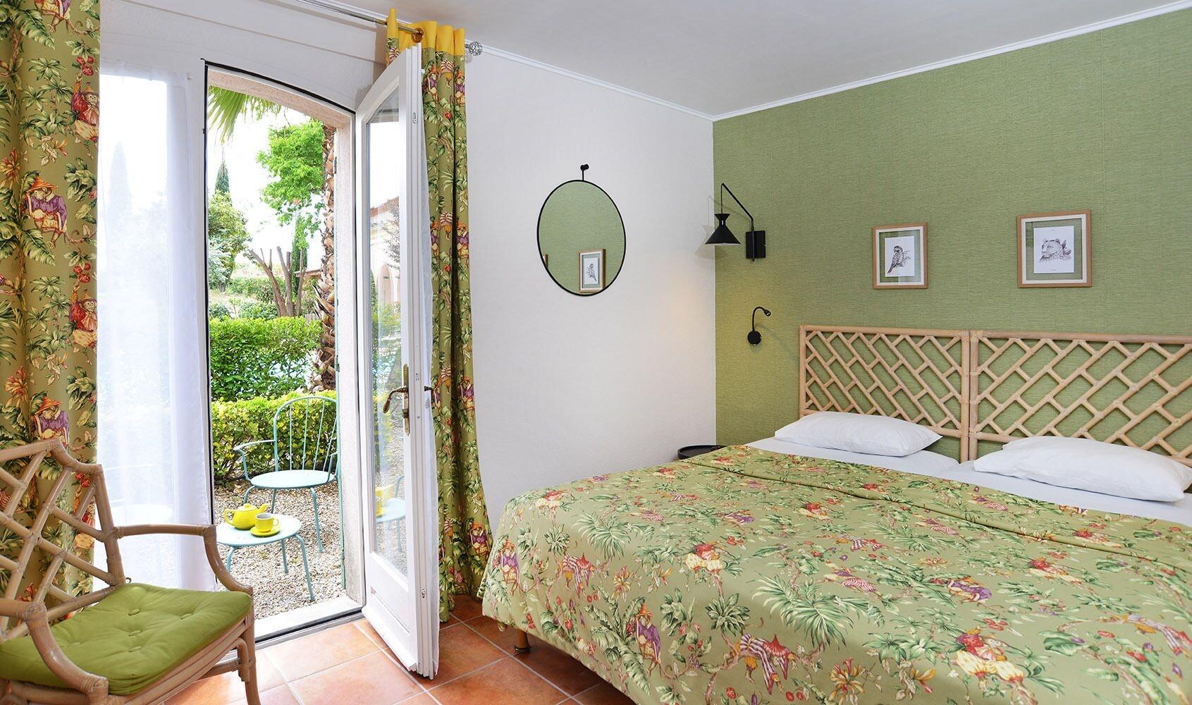 เบสต์ เวสเทิร์น โลร็องเฌอรี Hotel นีมส์ ภายนอก รูปภาพ